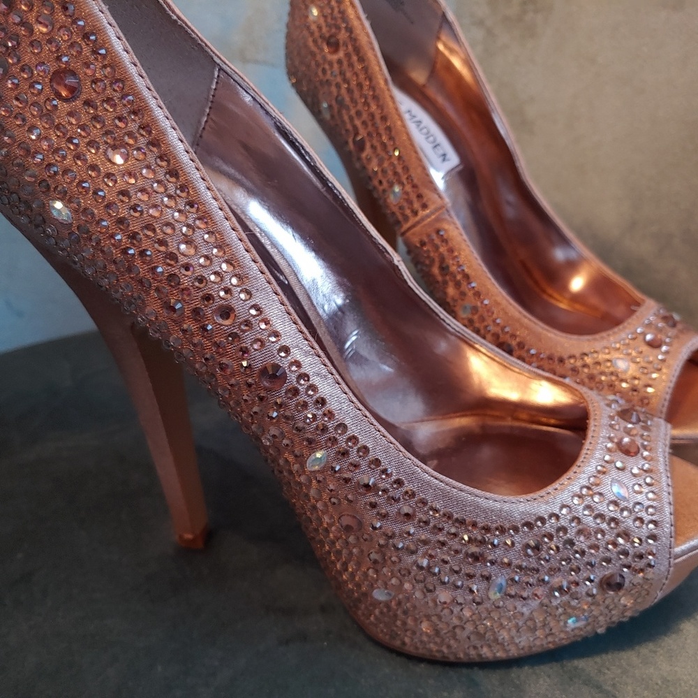 Pink bedazzled Steve Madden heels